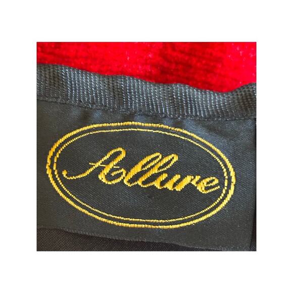 Allure red/black patchwork Jacket, artisanal, ethnic, folksy, vintage inspired - Picture 5 of 6